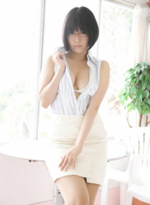 宝贝你的奶好大我想吃免费视频